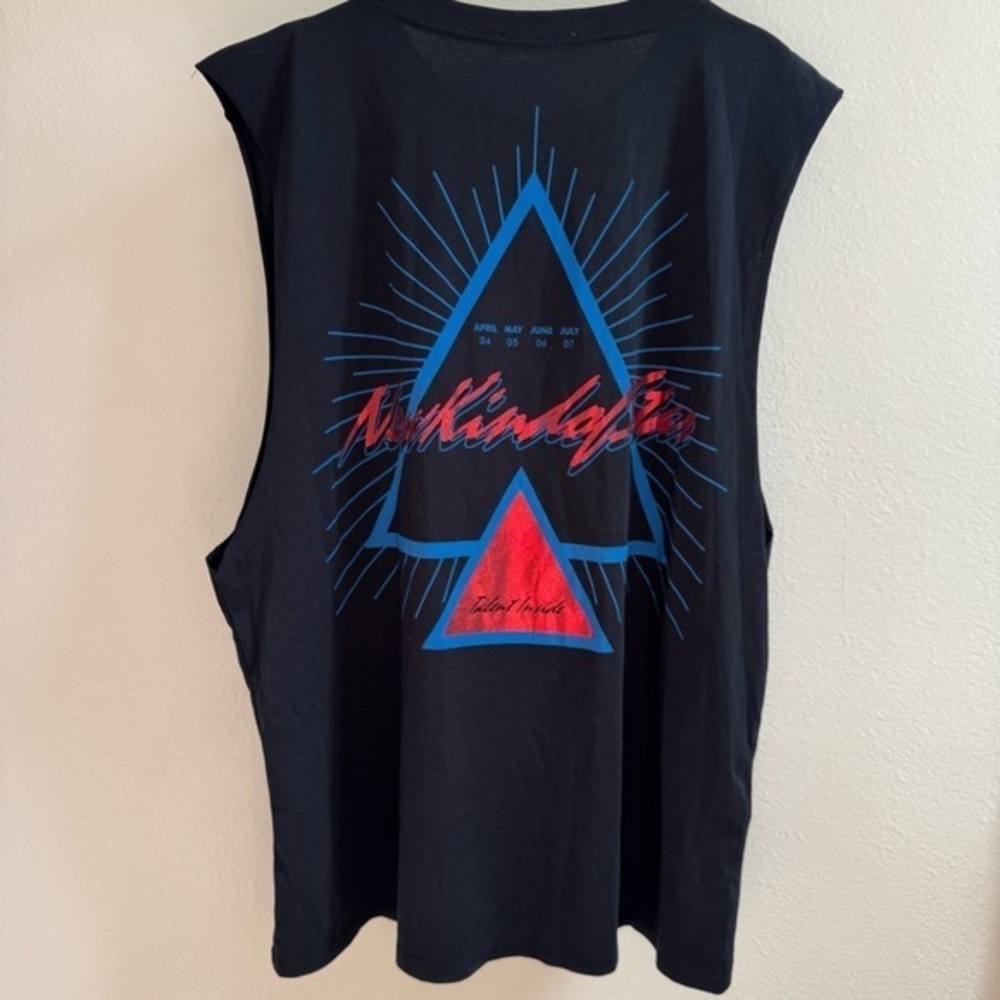 Metallic Graphic Sleeveless Tank Top Zara